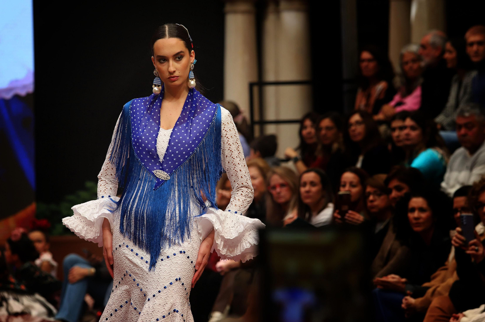 Huelva Flamenca 2023. Imágenes del desfile benéfico de El Ajolí a favor de Cruz Roja Española