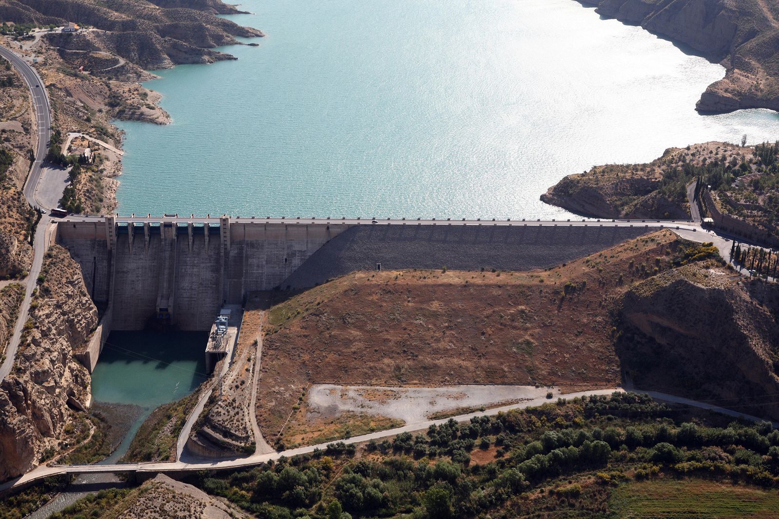 Vista aérea del embalse del Negratín, en el norte de la provincia de Granada