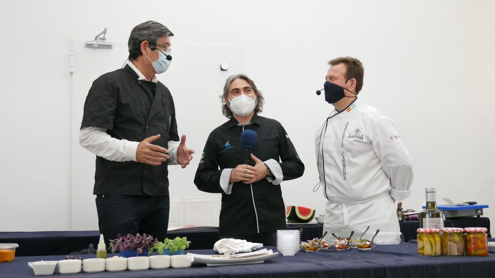 'Magia' en los fogones de Adra con Tony García y Antonio Carmona