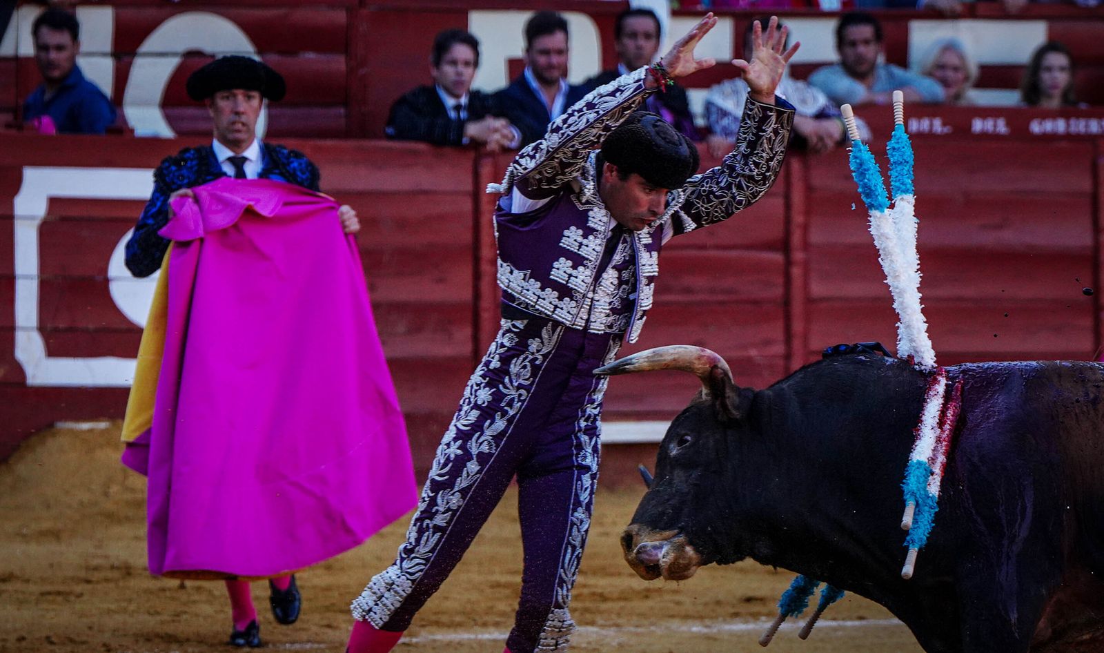 Puerta grande para Roca Rey y El Juli en la plaza de toros de Jerez