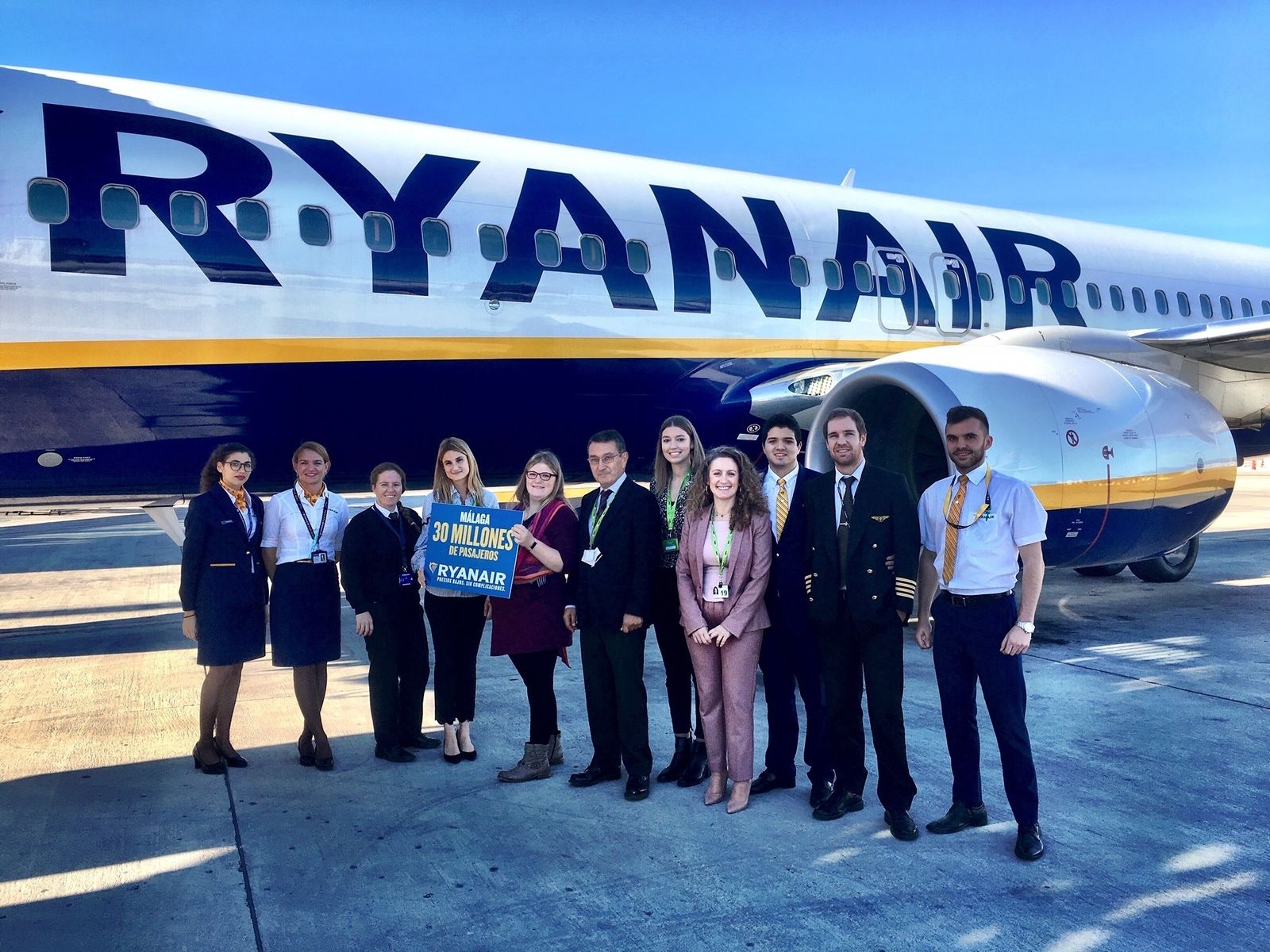 Ryanair celebra sus 30 millones de pasajeros en Málaga con vuelos desde 9,99 euros.