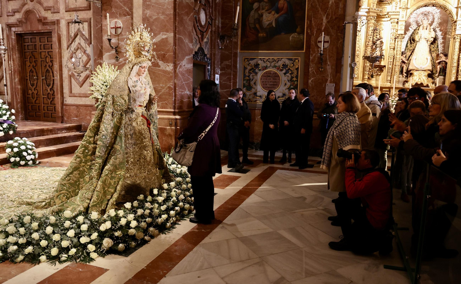 La vuelta de la Esperanza Macarena tras la restauración de Manzano, en imágenes