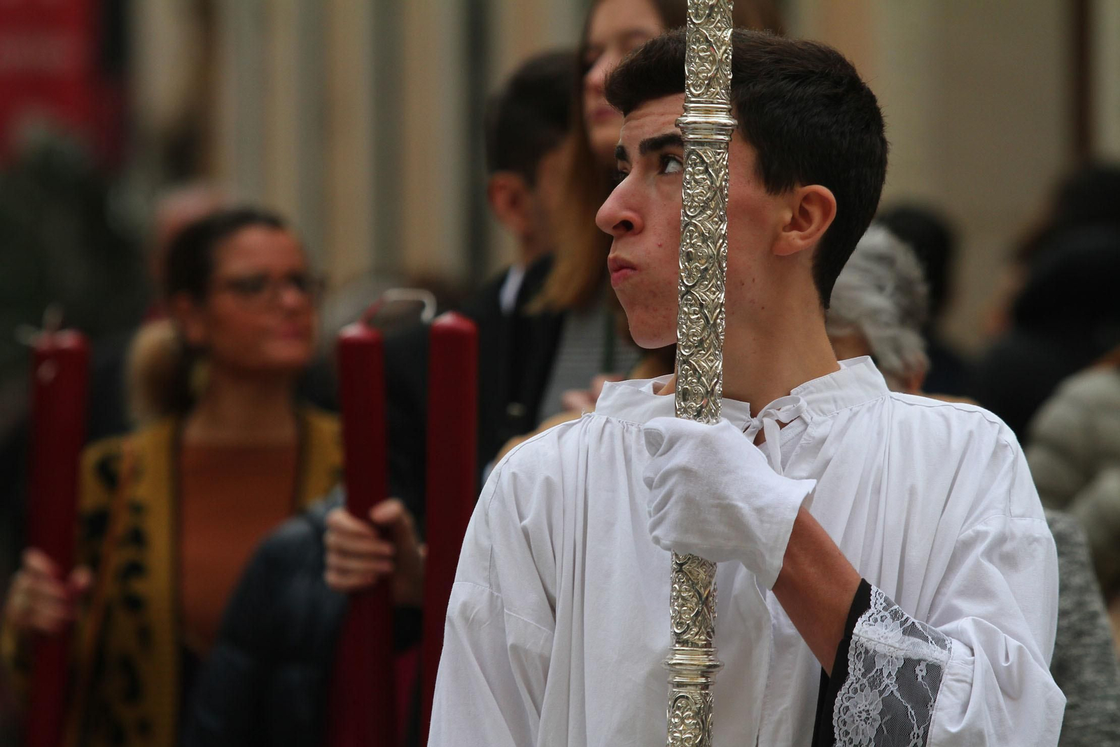 Procesión Solemne  de la Hermandad de La Vera Cruz, con el Santísimo Sacramento.