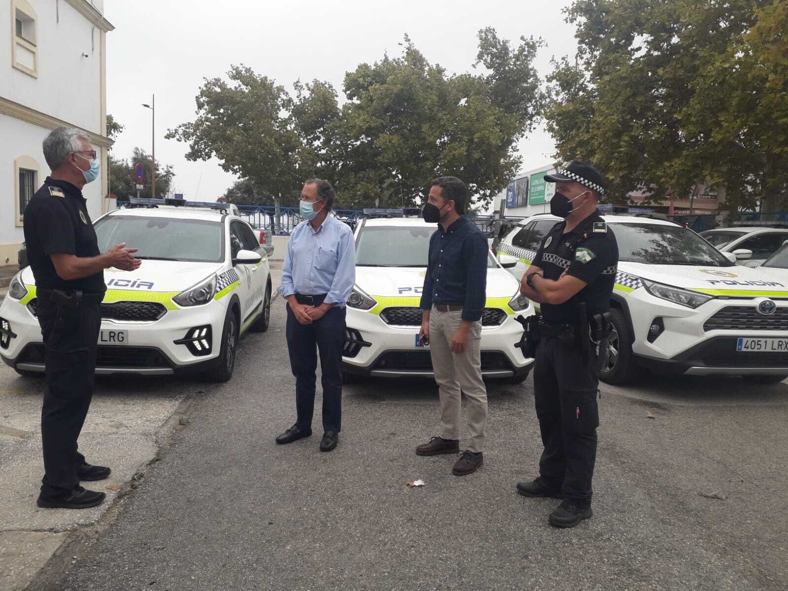 Acto de presentación de los nuevos vehículos de la Policía, celebrado este lunes en la Jefatura.