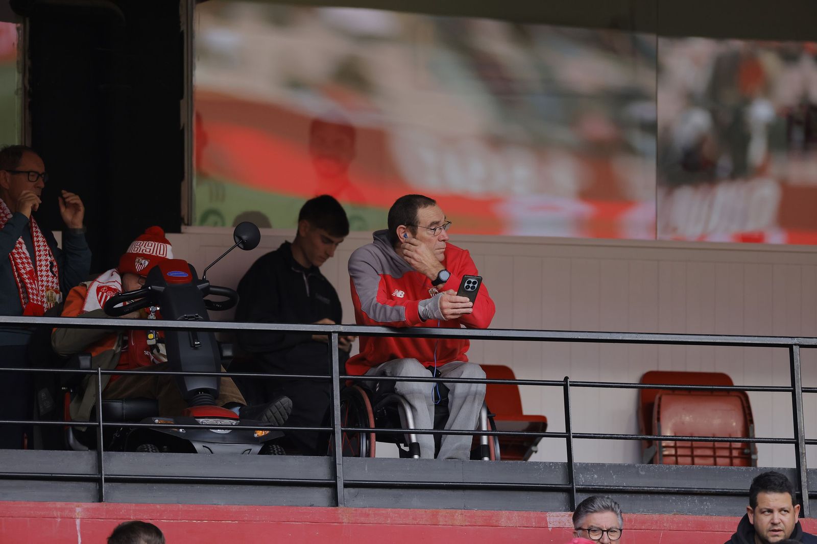 Búscate en las fotos del Sevilla fc - Rayo