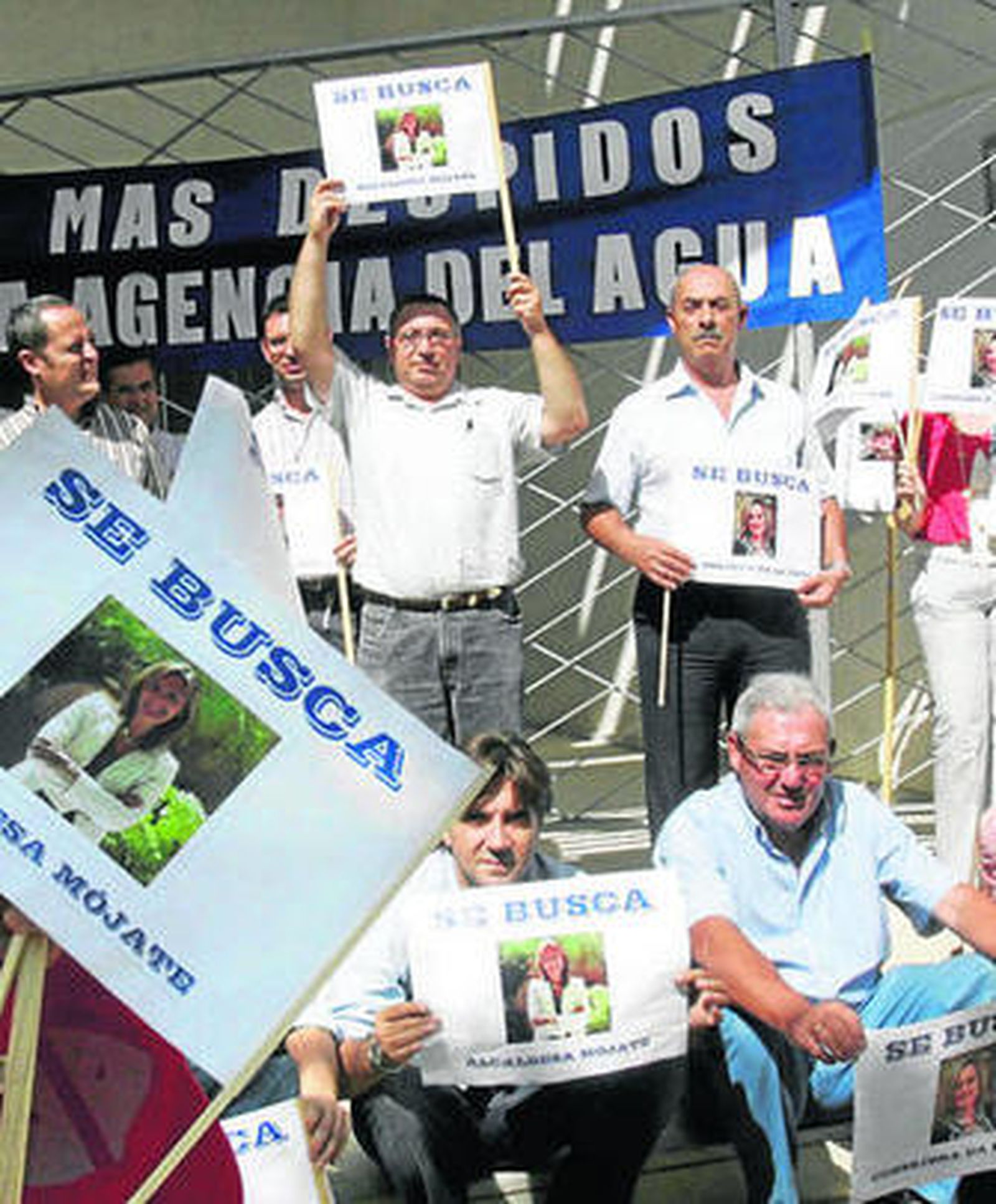 Trabajadores de la sede de Jerez, durante una protesta.