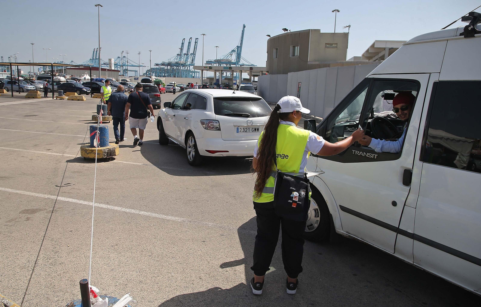 Fotos del domingo en la Operación Paso del Estrecho en Algeciras