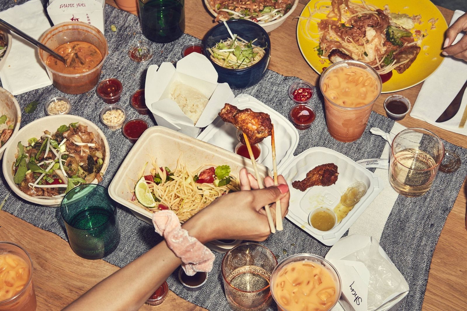 Comida repartida por Uber Eats.