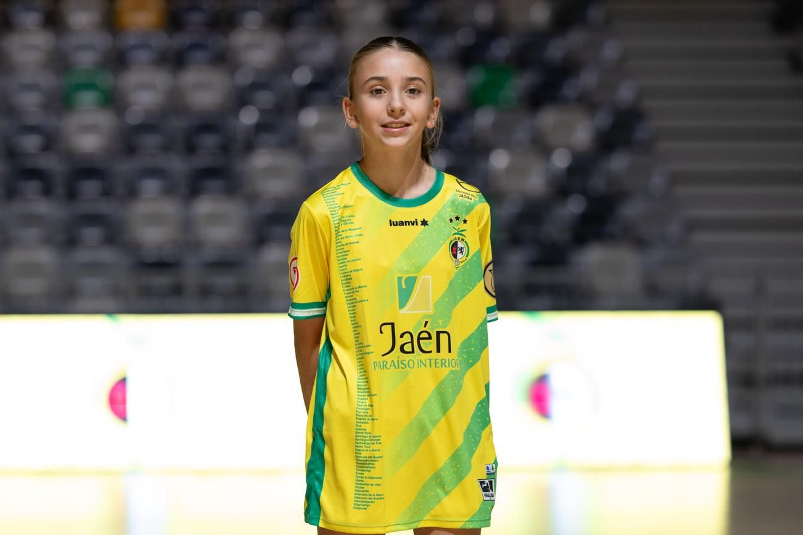 La puesta de largo de las secciones del Jaén Paraíso Interior FS