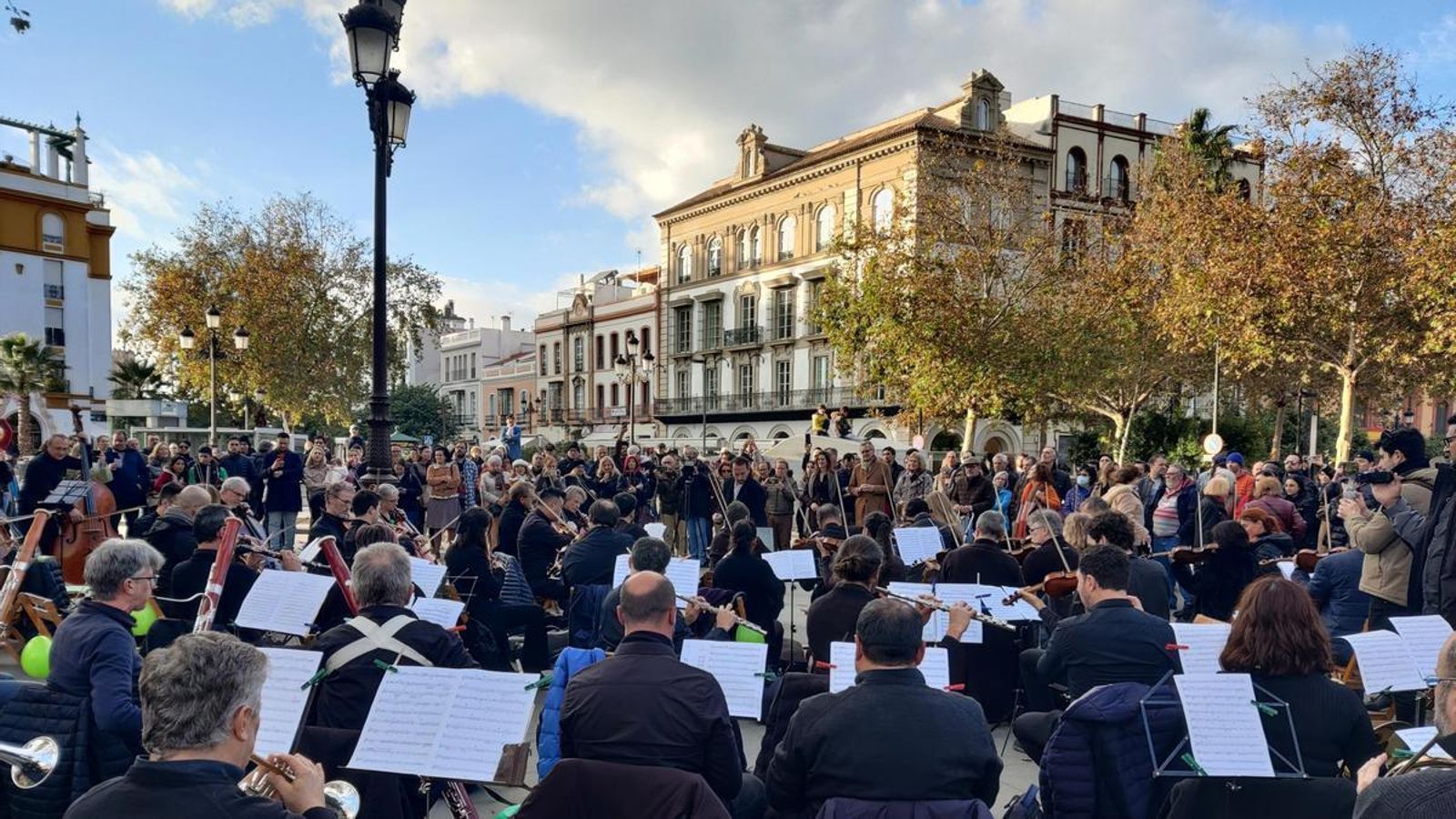 Concierto protesta de los músicos de la ROSS en el Paseo de Cristina el pasado 16 de enero.