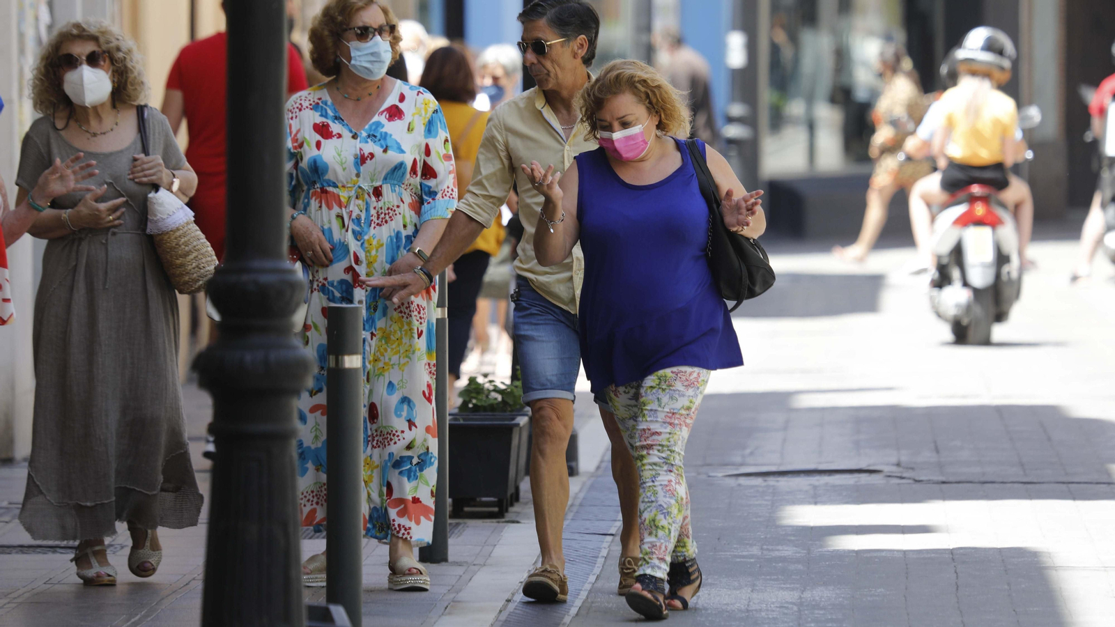 Las fotos del primer día sin mascarilla obligatoria en el Campo de Gibraltar