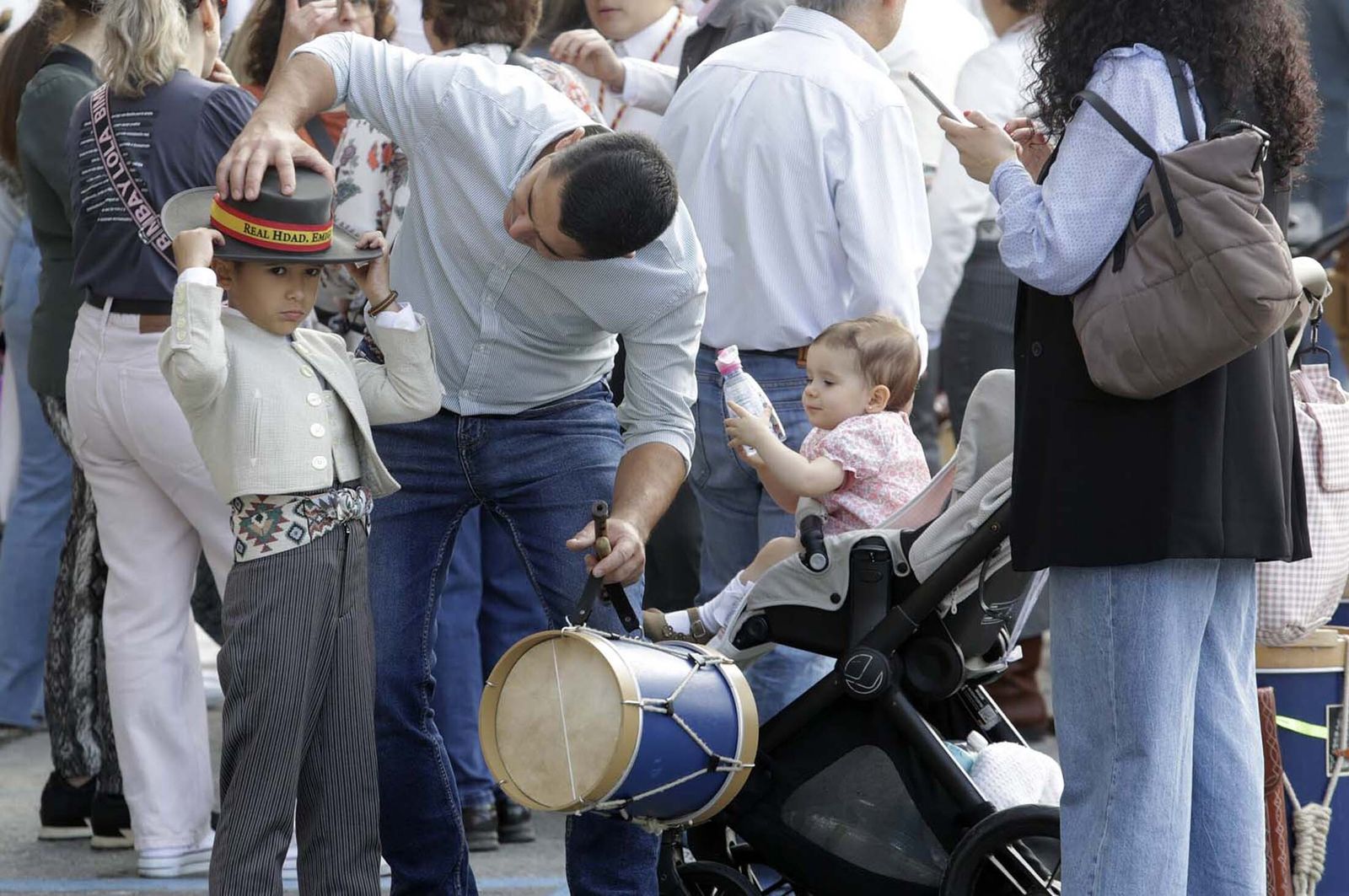 El Rocío 2023: Imágenes de los peregrinos de la Hermandad de Emigrantes