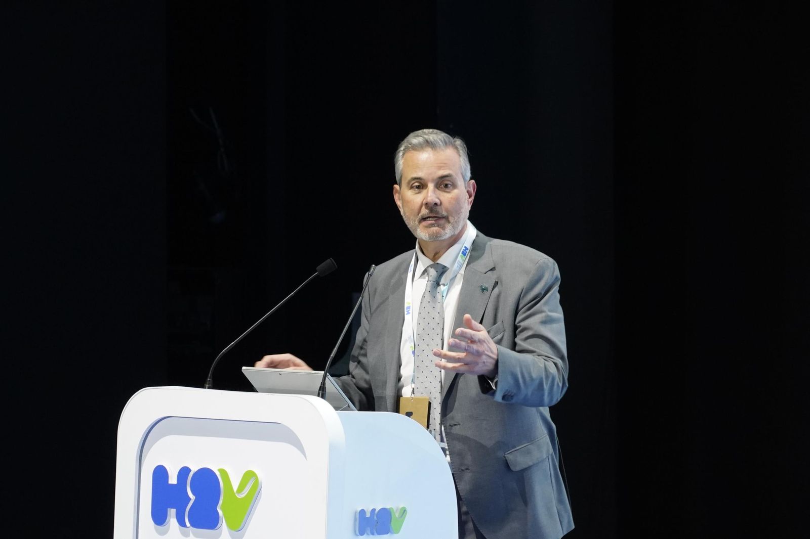 Imágenes del tercer día y clausura del Congreso del Hidrógeno verde en Huelva