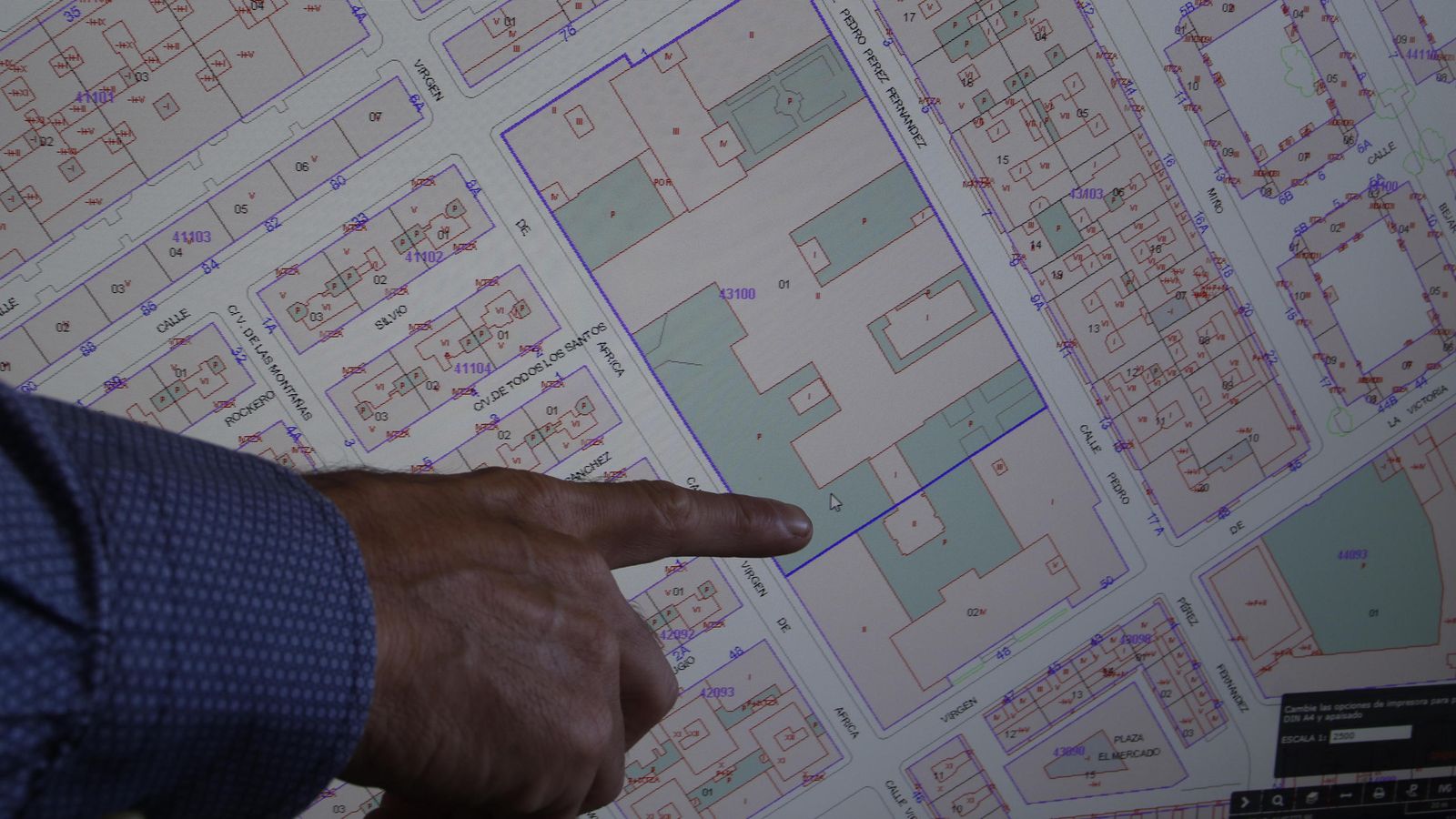 La manzana que ocupan ahora el instituto y la Escuela Politécnica de la US.