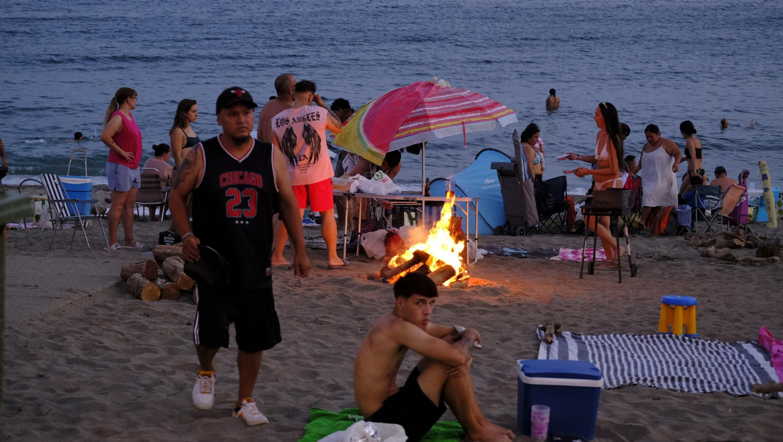 La Noche de San Juan en Almería, en imágenes