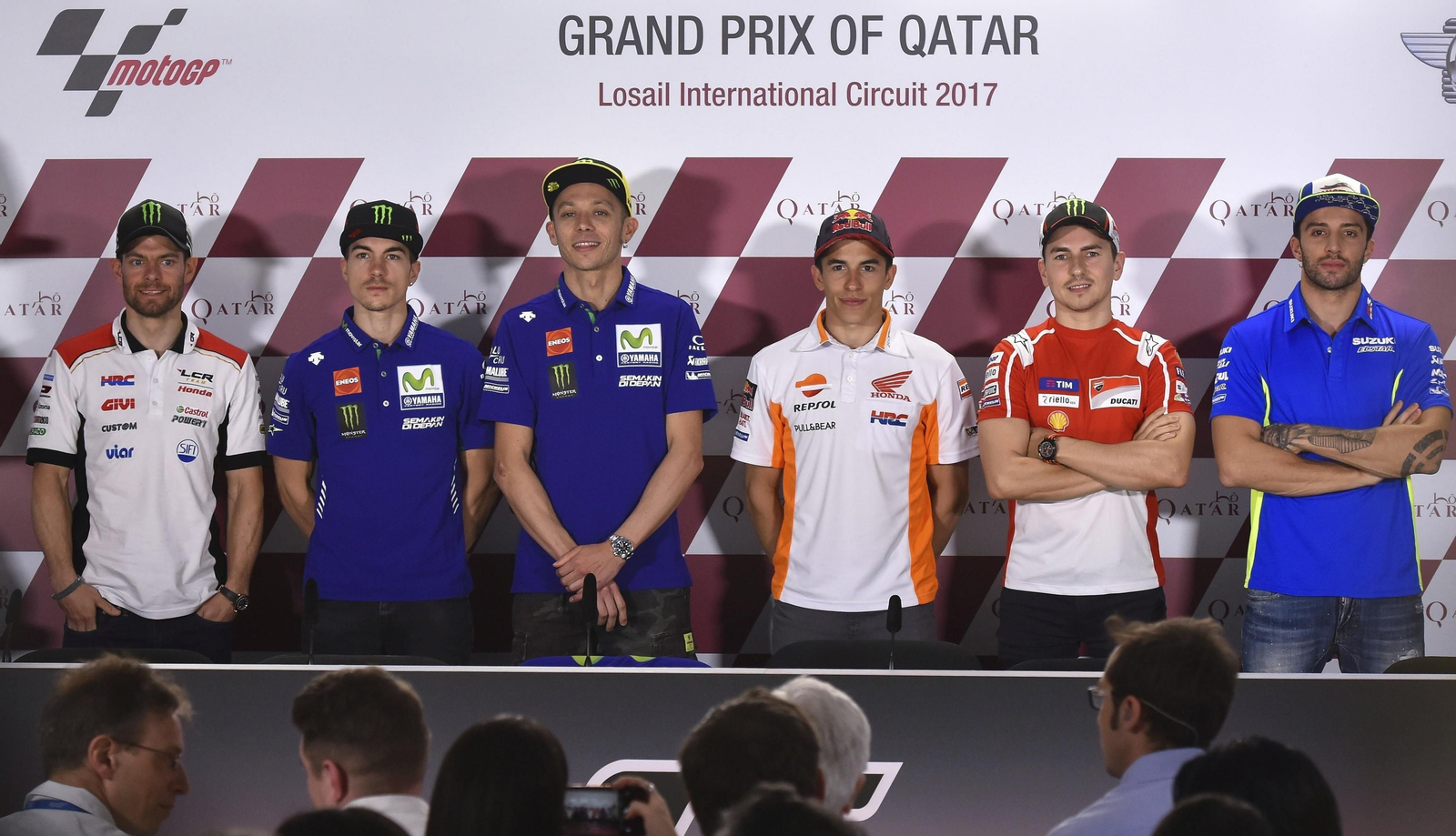 Maverick Viñales, Valentino Rossi y Marc Márquez, protagonistas en el arranque del Mundial de MotoGP.