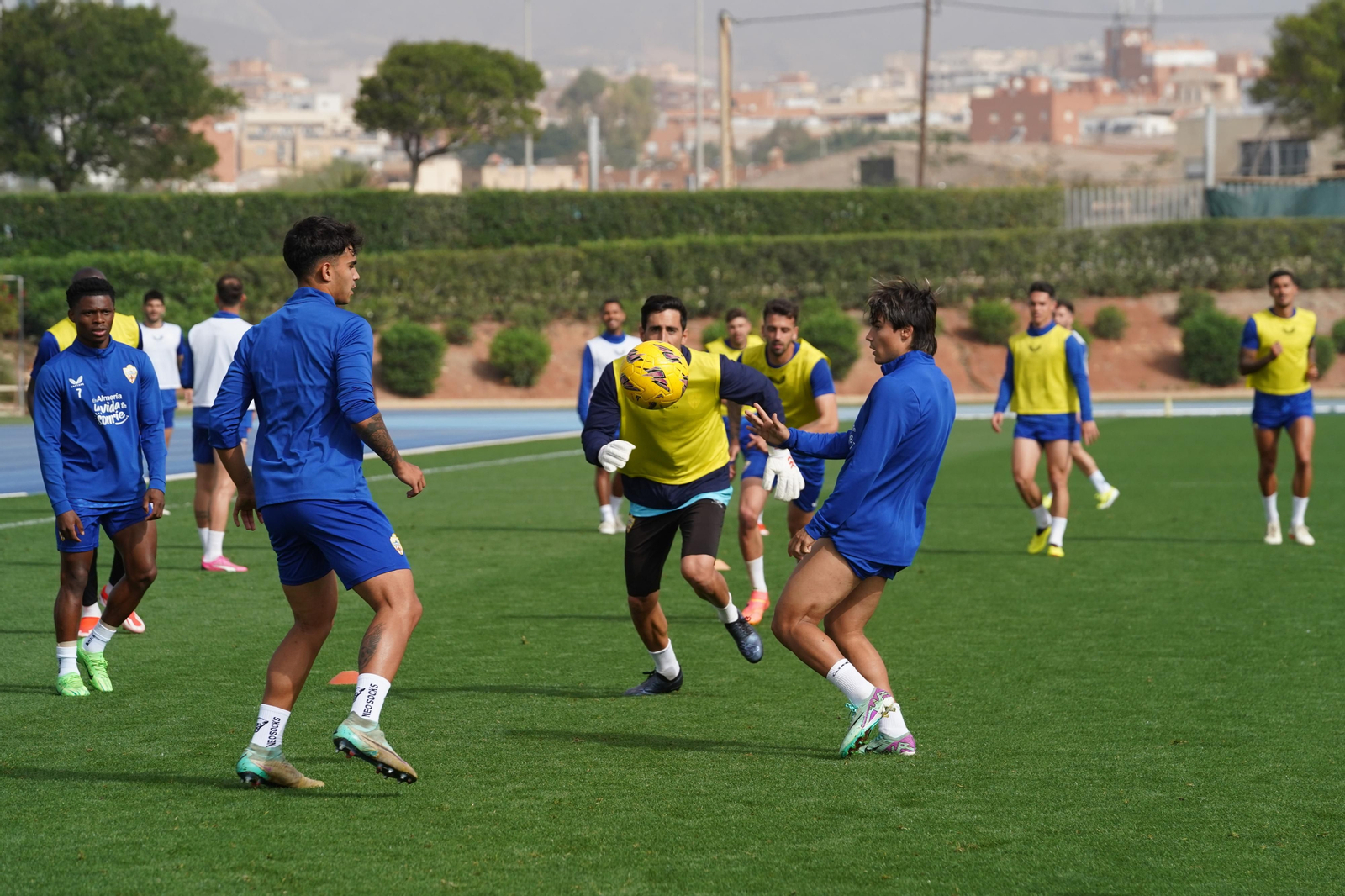 El plantel ha vuelto al trabajo este lunes en el anexo