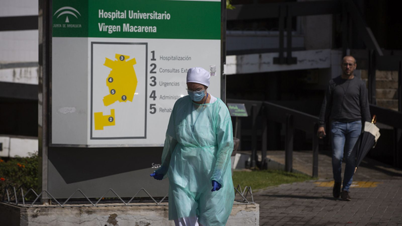 Inmediaciones del Hospital Macarena de Sevilla.