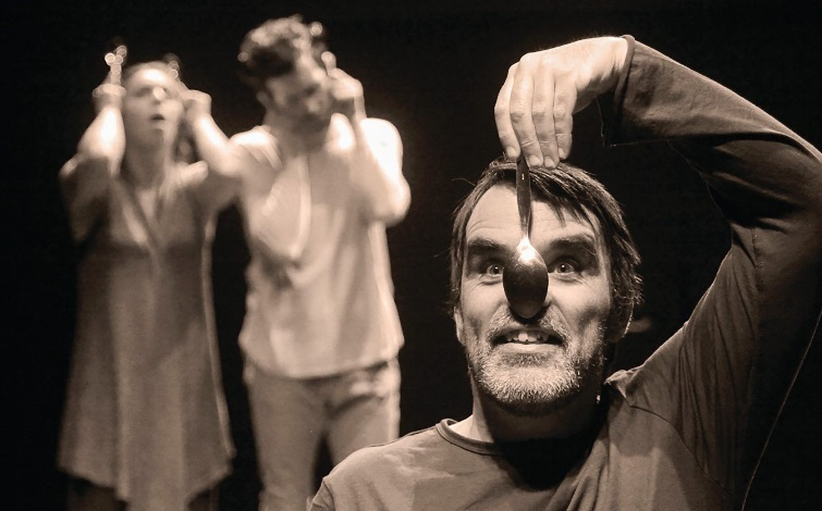 La Zaranda y Do Chapitô en la jornada del FIT