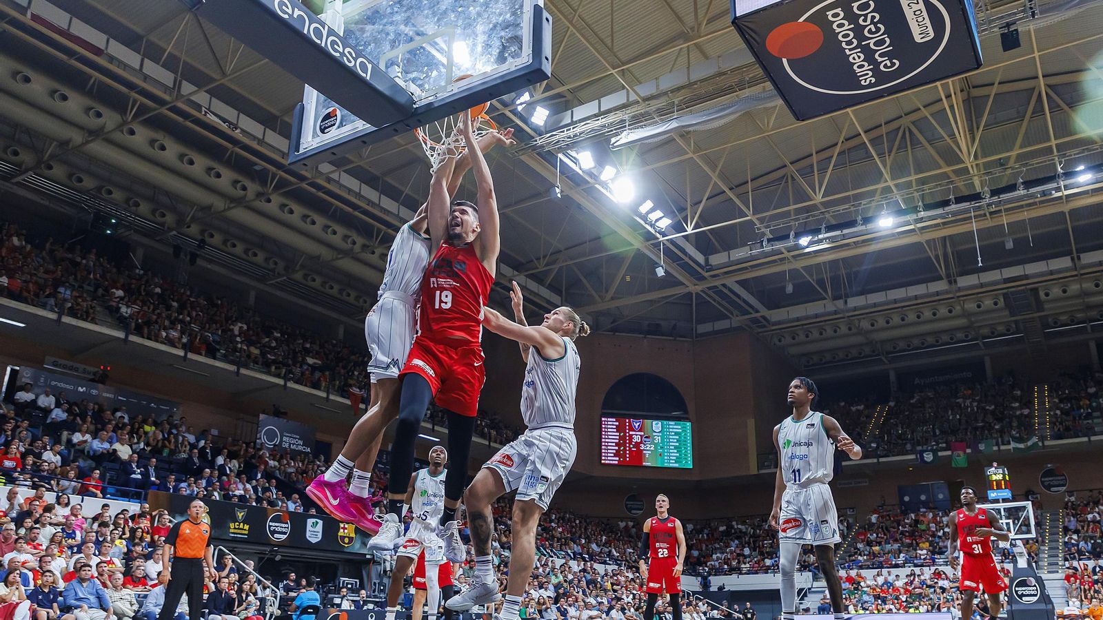 El UCAM Murcia-Unicaja de la Supercopa, en fotos