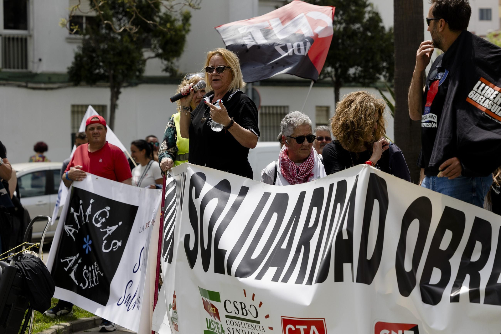 Imágenes de la manifestación del 1 de Mayo en Cádiz