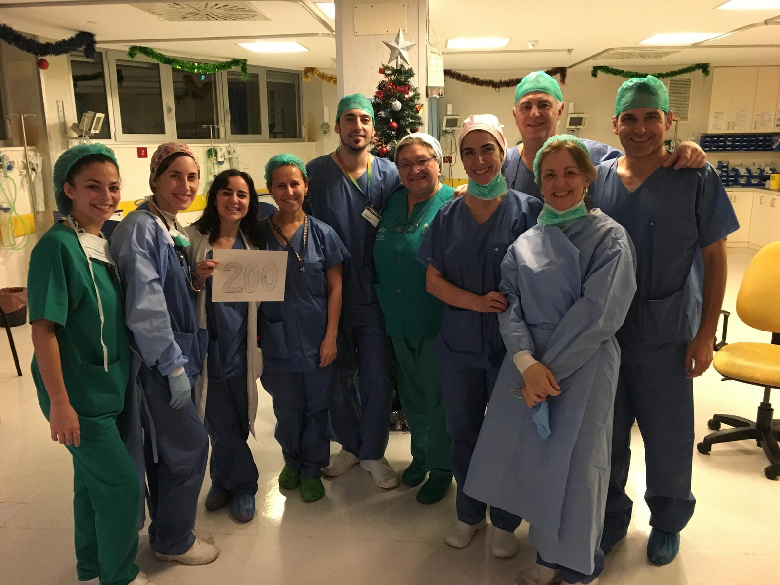 El equipo de trasplante renal que operó al paciente 200, la madrugada del 30 de diciembre.