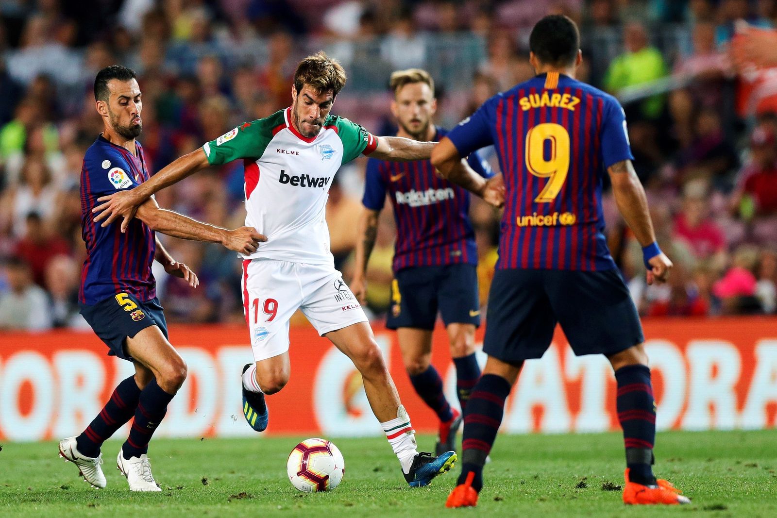 El Barcelona-Alavés, en imágenes