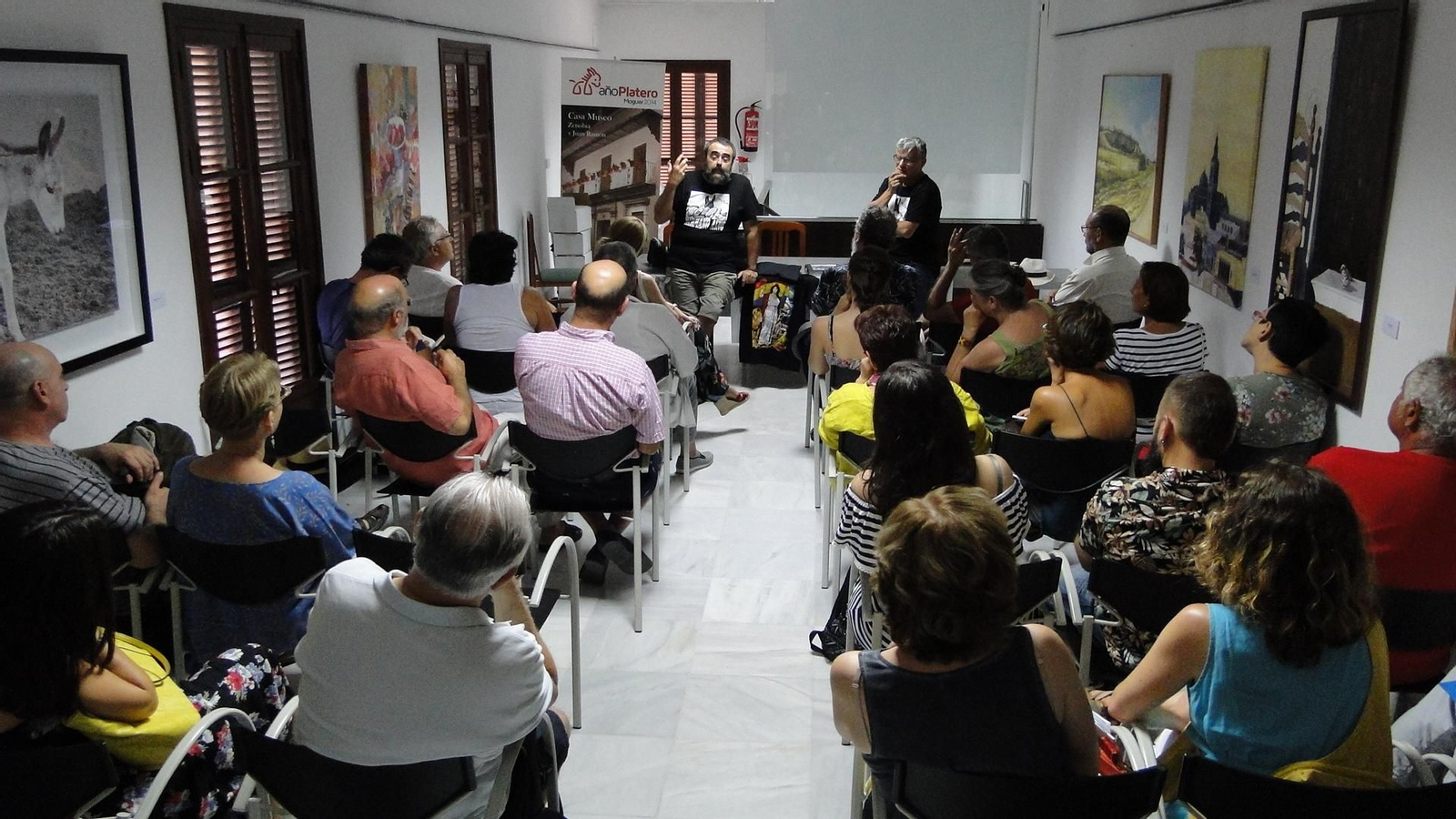 Un momento de la presentación del libro en la casa museo Zenobia Juan Ramón Jiménez.