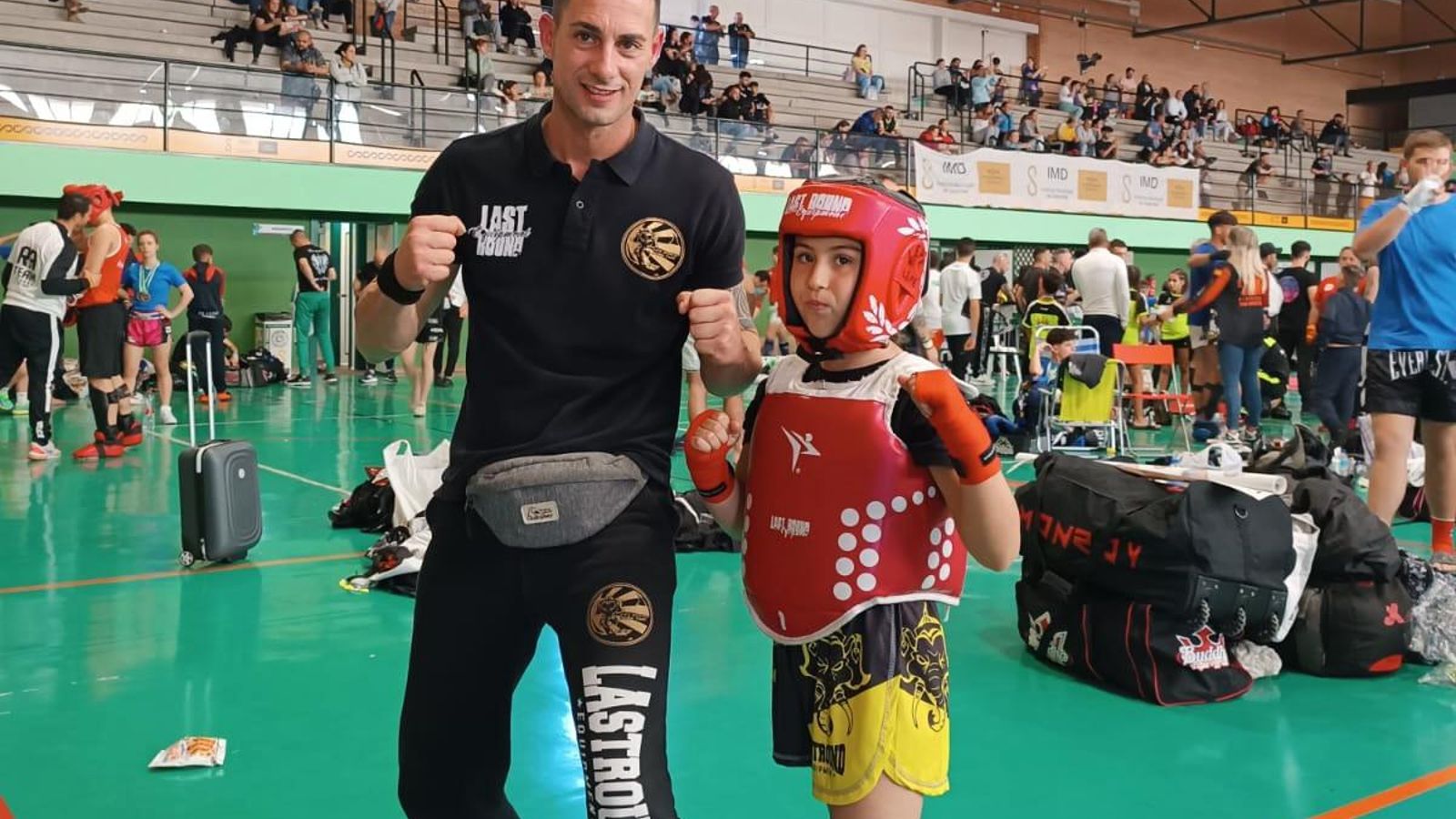 Sergio Fernández con uno de sus alumnos