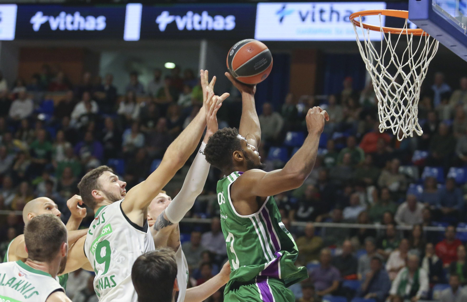 Las imágenes del Unicaja-Zalgiris