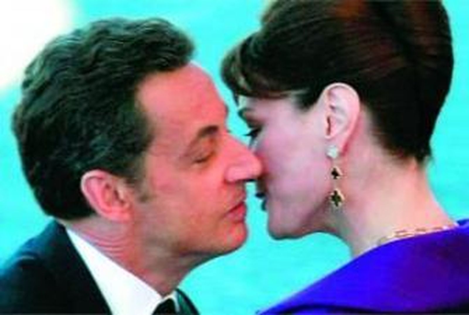 Sarkozy condecora a la jueza que lo divorció de Ciganer