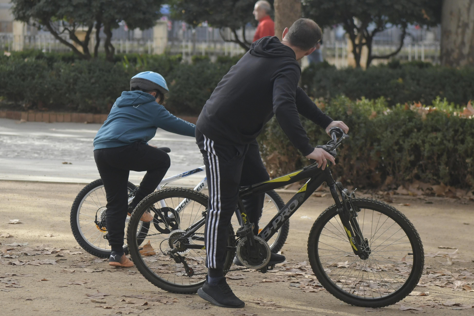 Así han sido los juegos de los niños de Granada con los regalos de los Reyes Magos