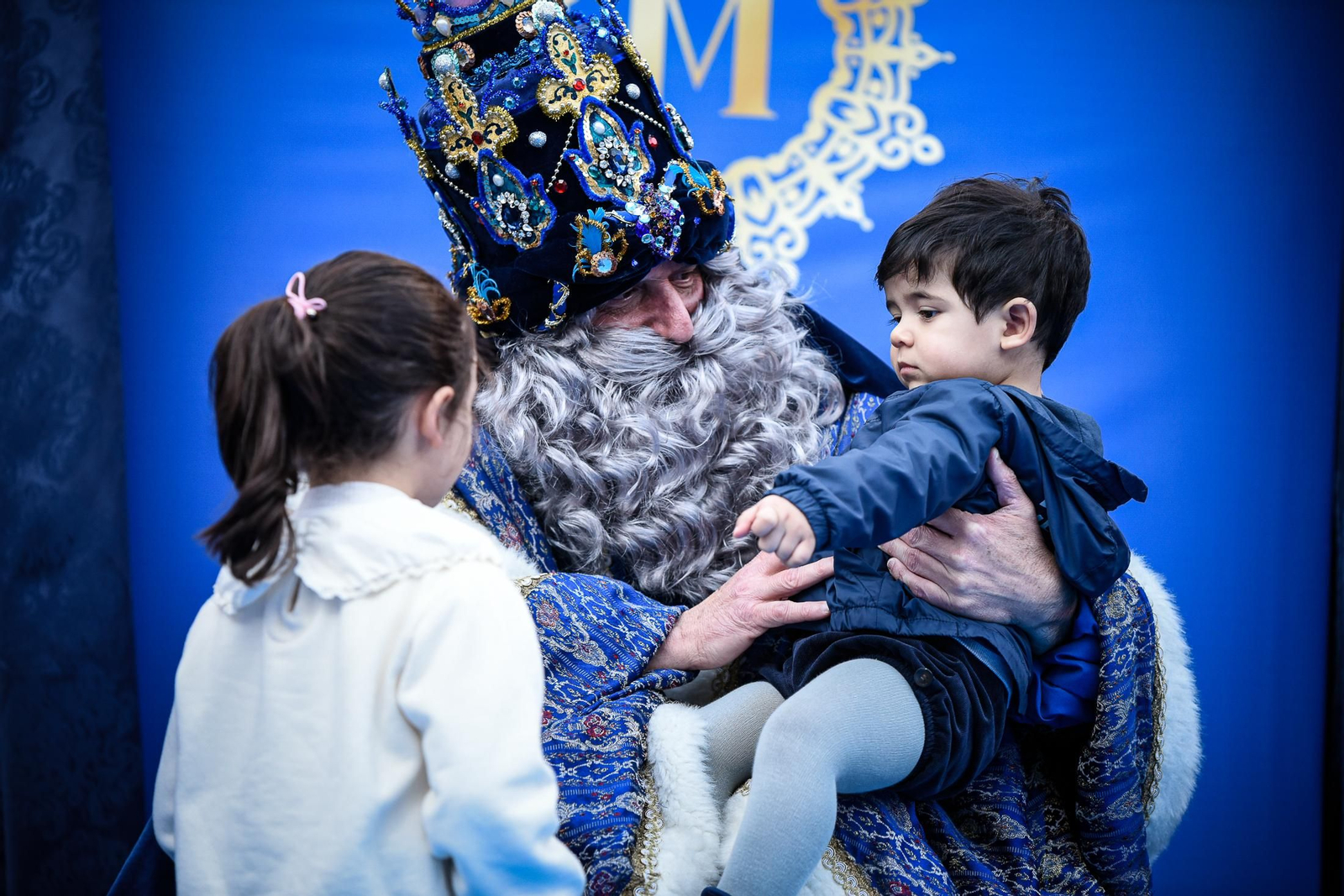 Imágenes de la entrega de cartas a SSMM Los Reyes Magos en el Ayuntamiento