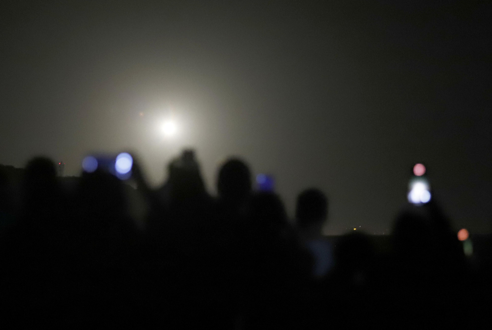 Imágenes del despegue del cohete Miura desde Huelva