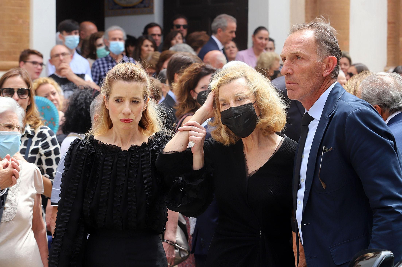 Misa funeral a Miguel Báez 'Litri', en imágenes