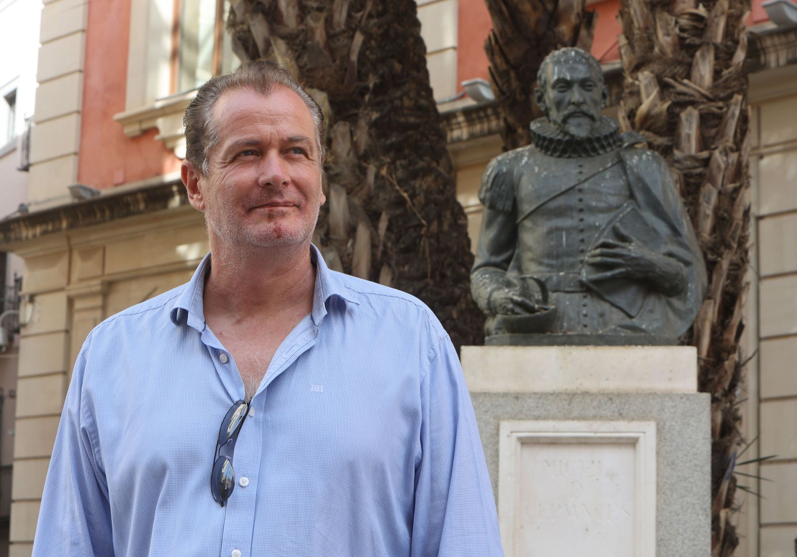 Más de seis Quijotes en busca de autor