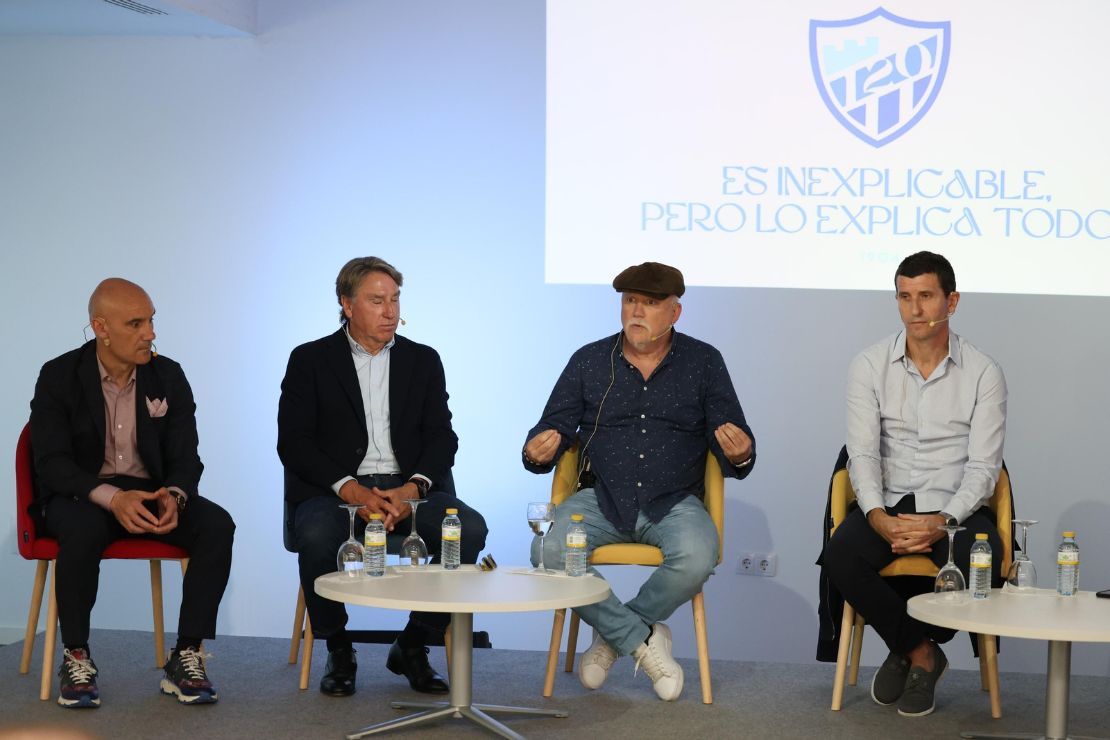 Las fotos de la gran reunión del 120 aniversario del fútbol en Málaga Las fotos de la gran reunión del 120 aniversario del fútbol en Málaga