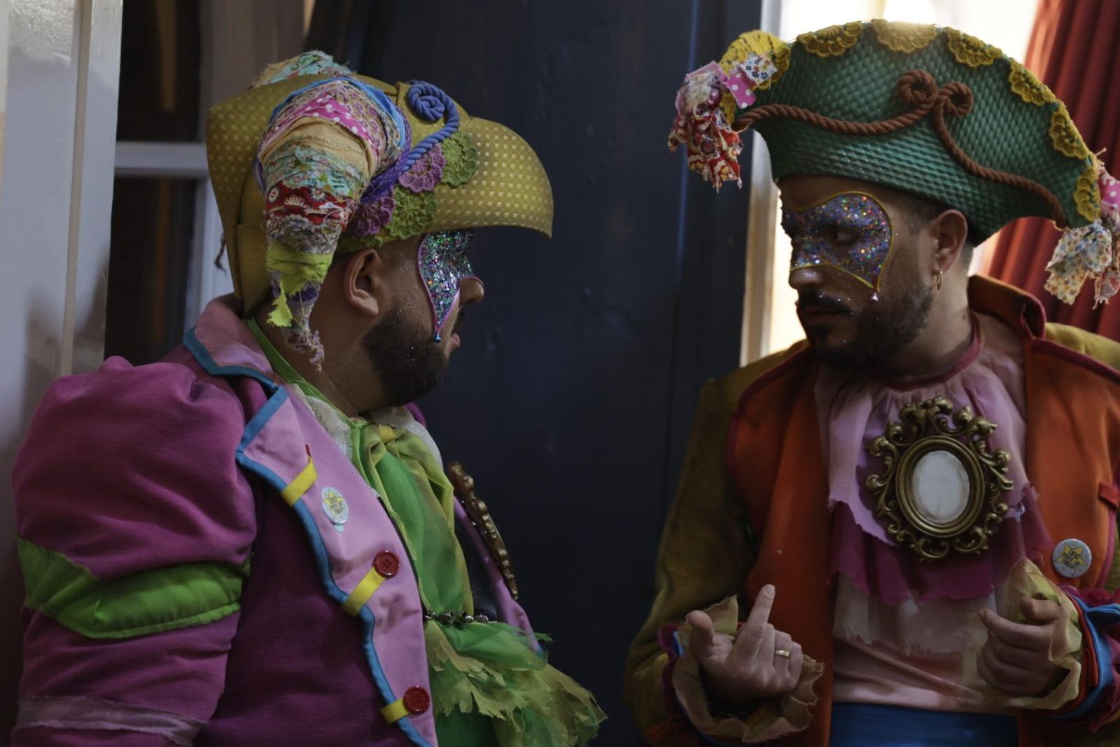 Búscate entre las mejores imágenes de la sexta sesión de cuartos de final del COAC 2026