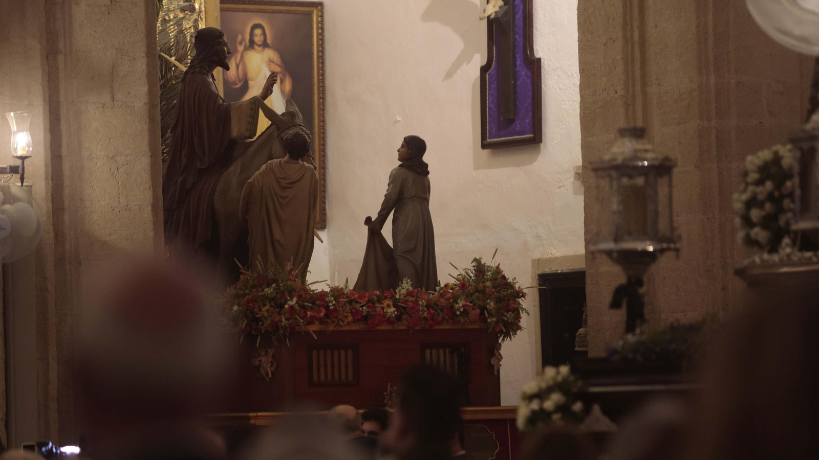 Las fotos de la misa del Domingo de Resurrección en Tarifa