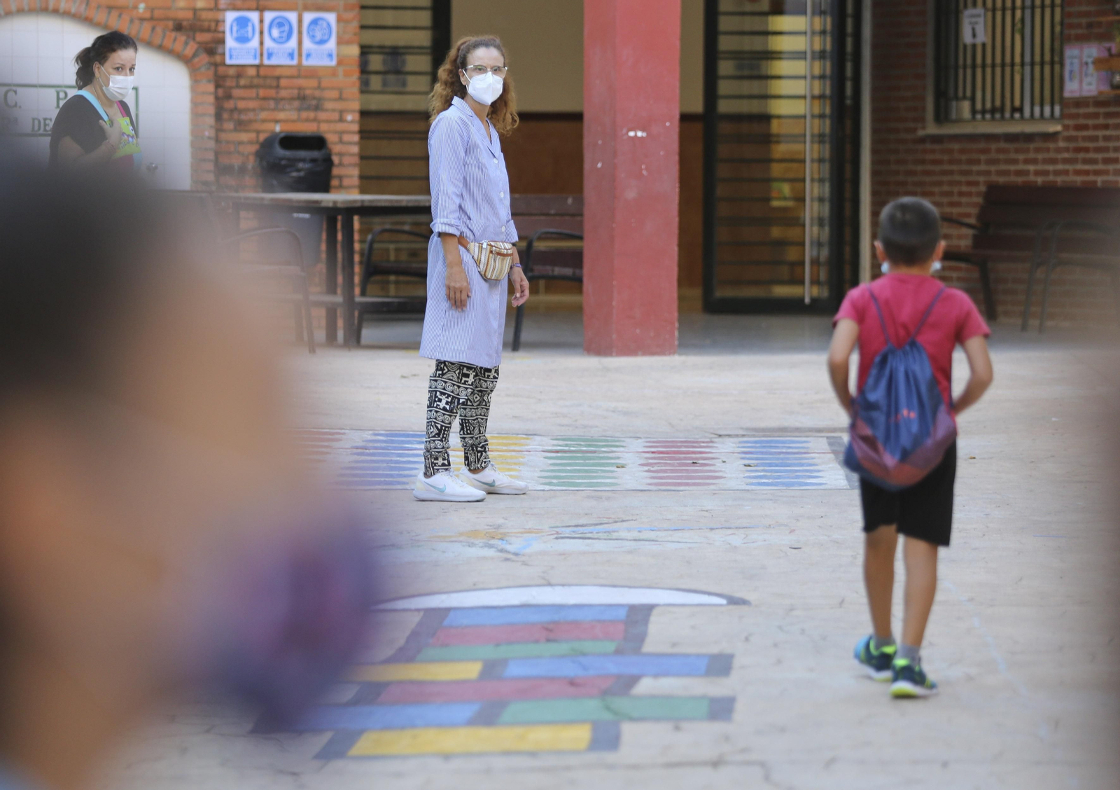 Vuelta al cole en Málaga: Fotos de un día de nervios y mascarillas