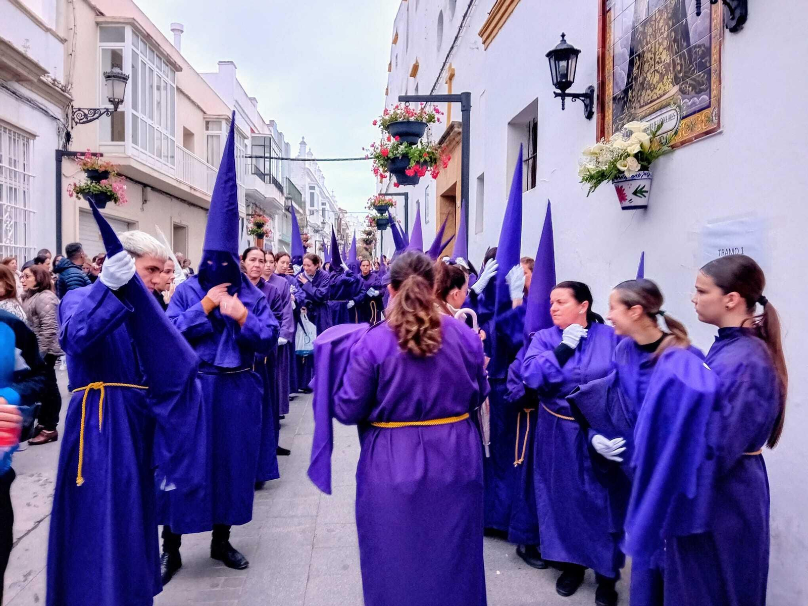 Imágenes de la Cofradía de Jesús Nazareno de la Semana Santa de Chiclana 2024
