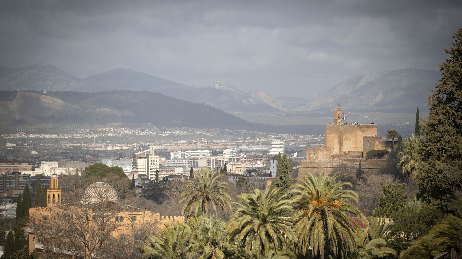Granada pasa el invierno menos contaminado de la década
