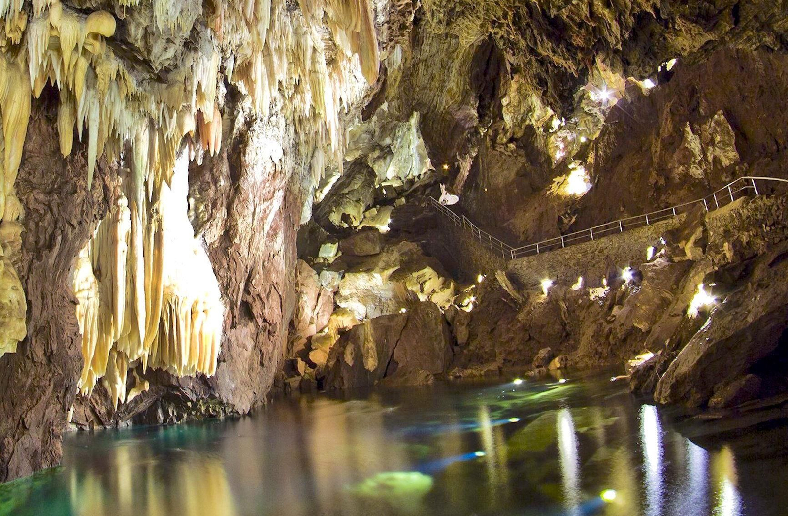 Entra gratis a la Gruta de las Maravillas participando en este sorteo