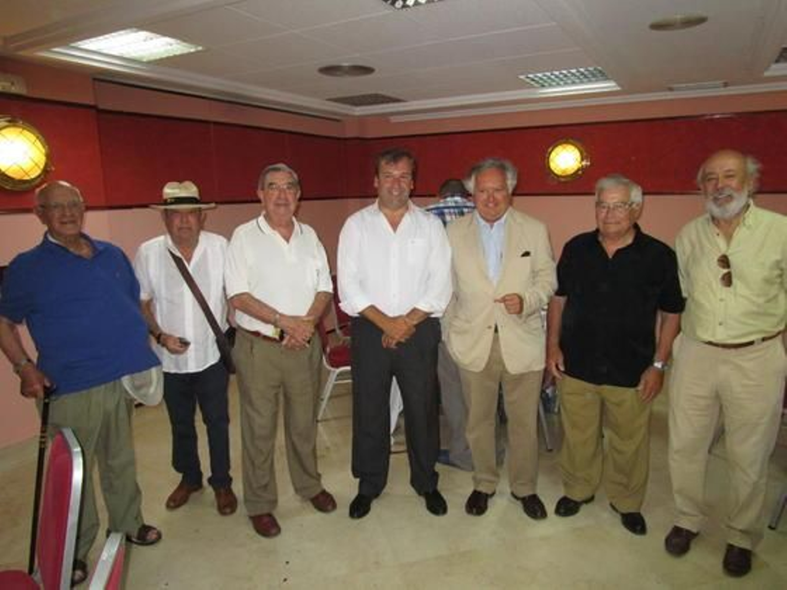 Manuel Gutiérrez, JoséLuis Ossorio, Manuel Cerezo, Rafael Fernández, Paco Ortiz, Eloy Montero y Fernando Blanco.

Foto: Ignacio Casas de Ciria
