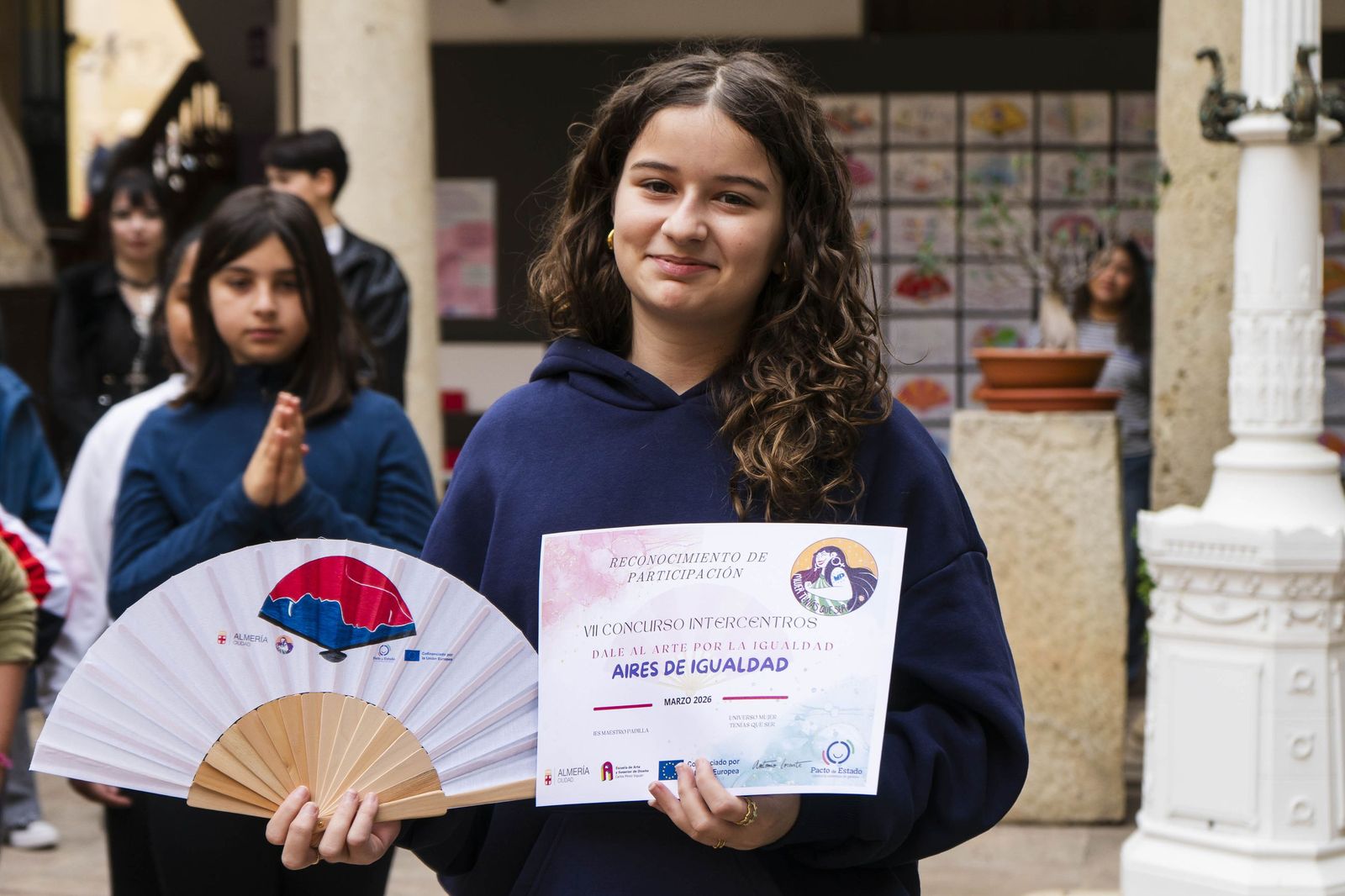 Las imágenes de los premios de la VII Edición del Concurso Intercentros 'Dale al Arte por la Igualdad'