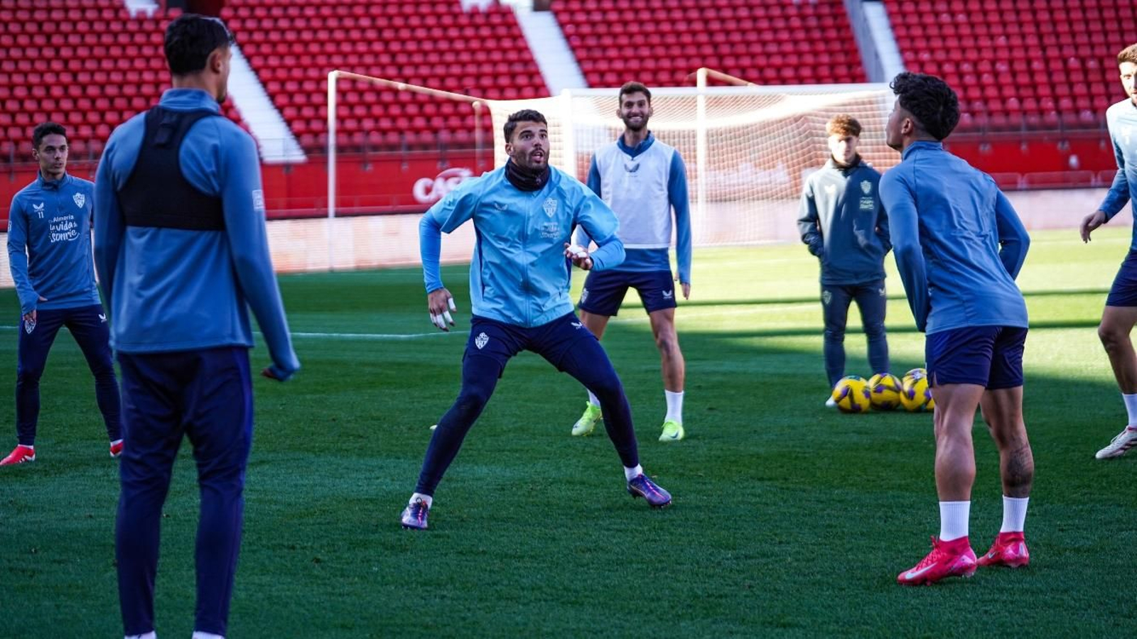 Luis Maximiano, en uno de los entrenamientos del equipo rojiblanco.
