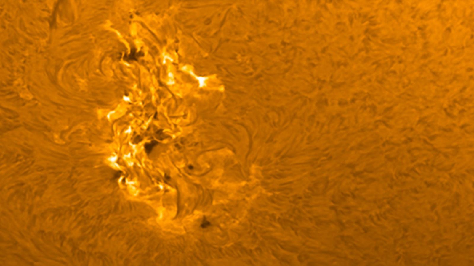 La tormenta solar, captada por un telescopio solar.