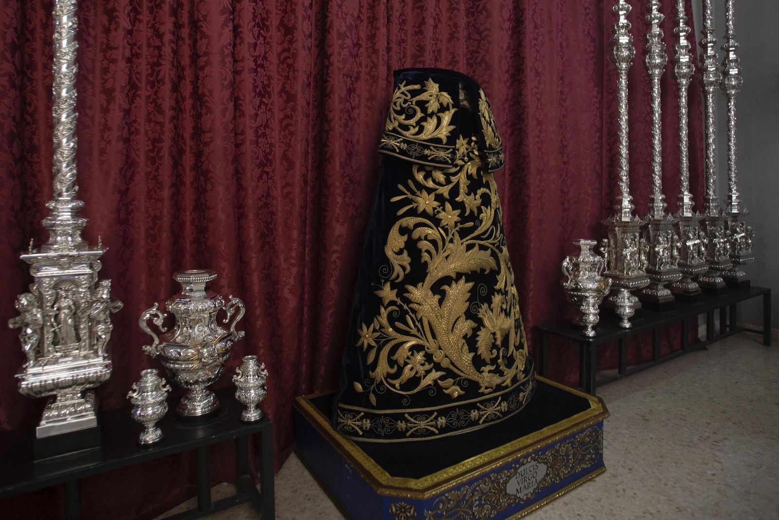 Fotos: La cofradía del Despojado, en San Andrés y con exposición