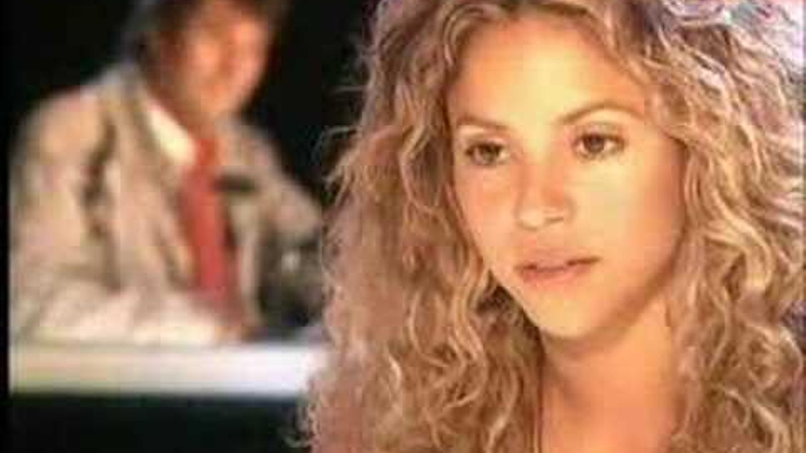 Shakira en la entrevista con Jesús Quintero en 2005