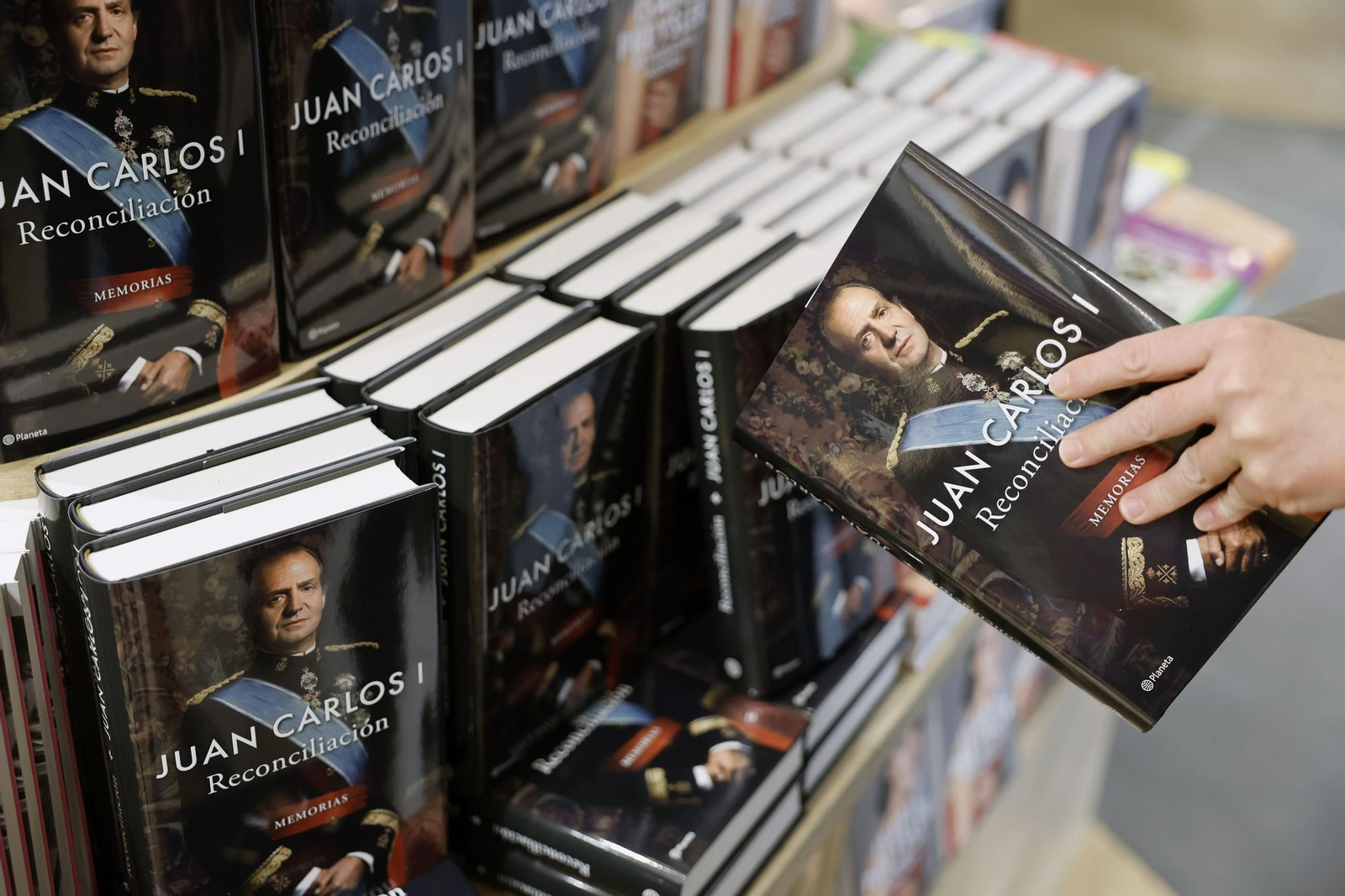 'Reconciliación', el libro de memorias de Juan Carlos I, ya está en las librerías.